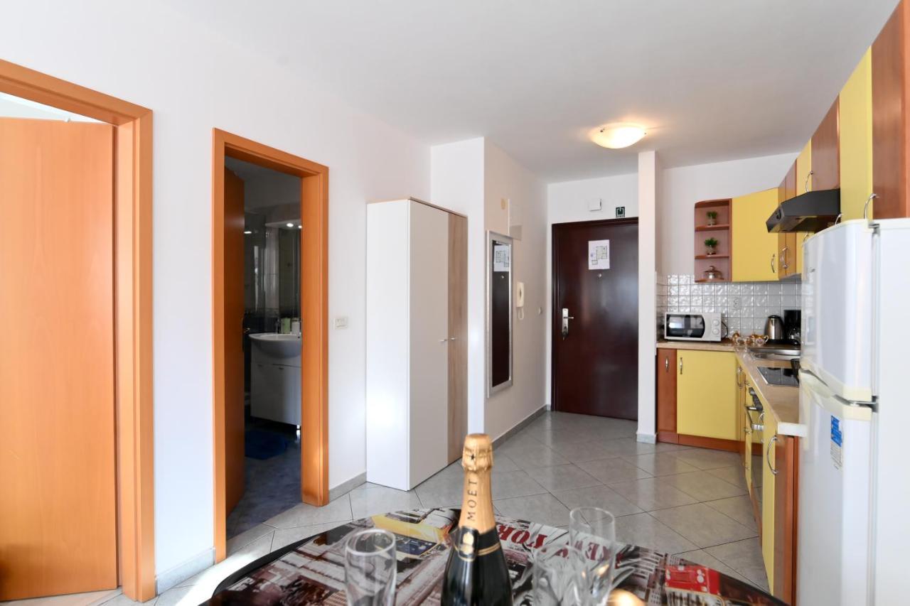 Rossy Apartman Fiume Kültér fotó