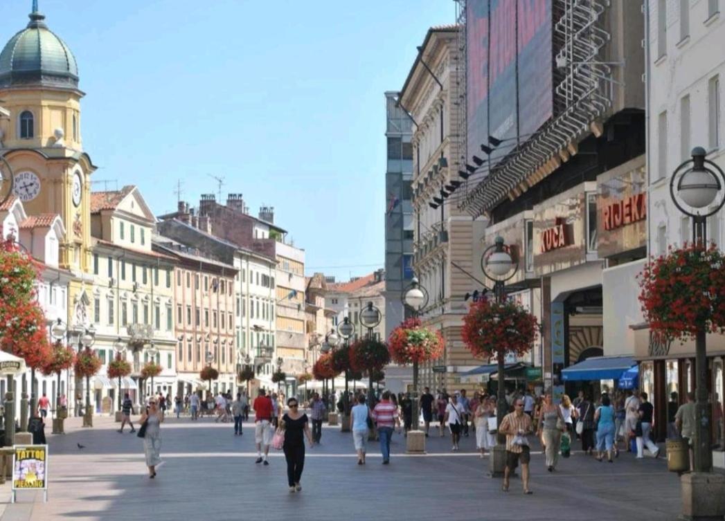 Rossy Apartman Fiume Kültér fotó